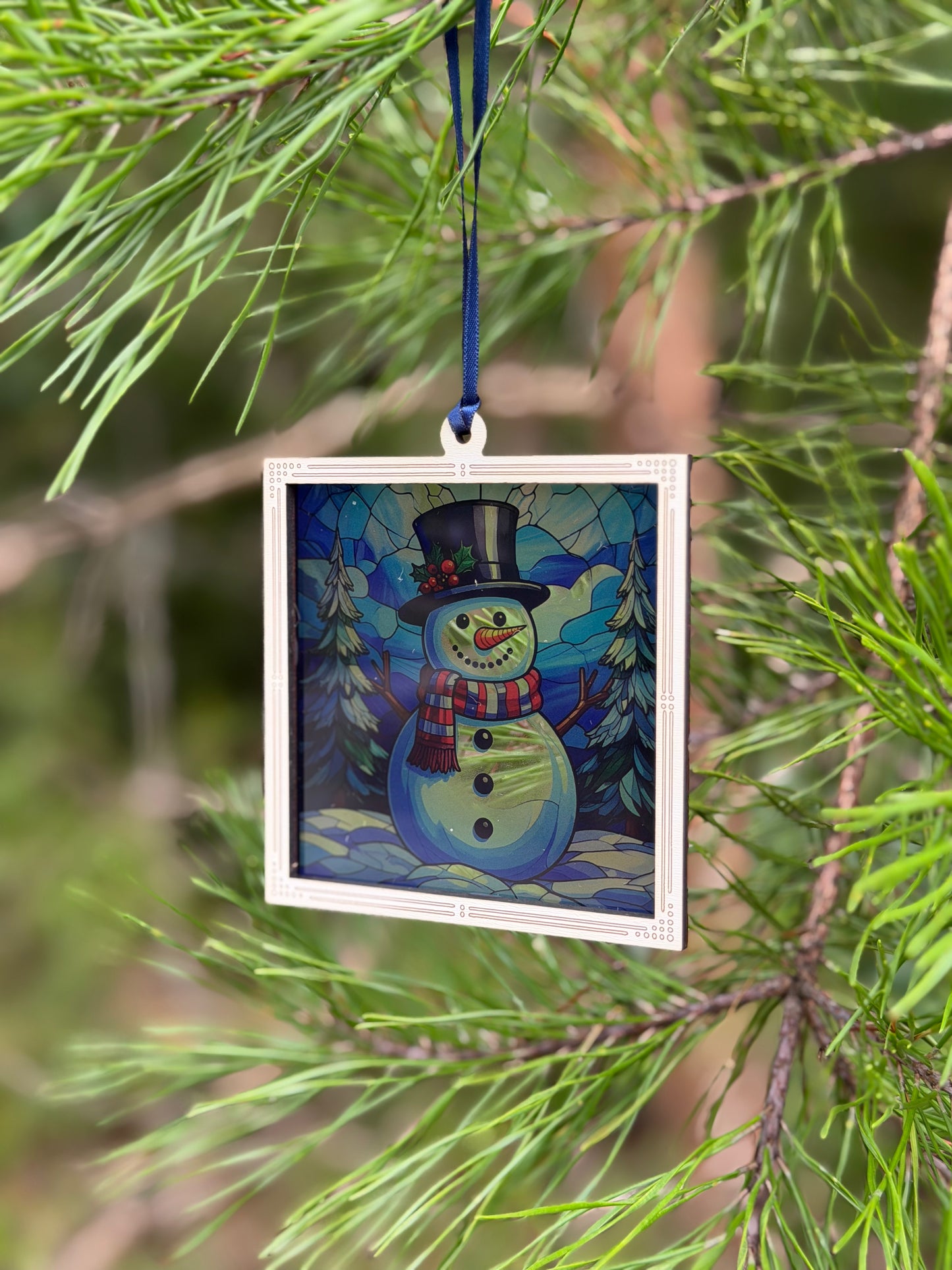 Snowman (Facing Right) Faux Stained Glass Ornament/Sun Catcher