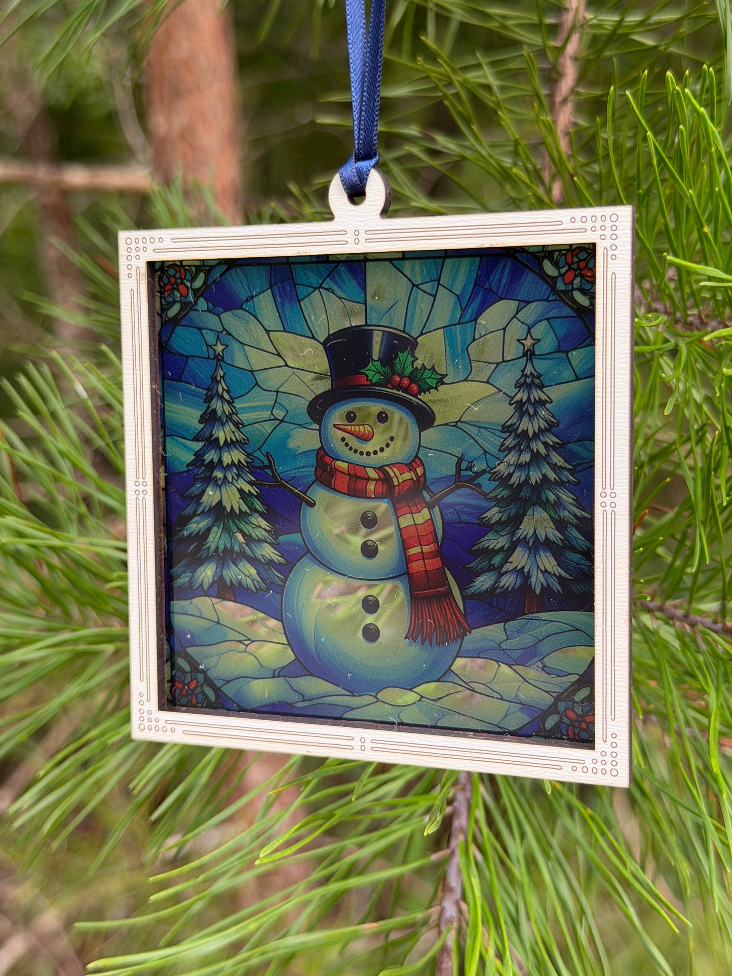 Snowman (Facing Left) Faux Stained Glass Ornament/Sun Catcher